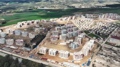 Çevre ve Şehircilik Bakanlığı, ilimiz Kırıkhan ilçesine 3023 deprem konutu