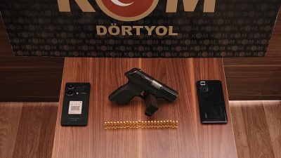 Hatay Emniyet Müdürlüğü ekipleri, kaçakçılıkla mücadele kapsamında gerçekleştirdikleri operasyonda önemli