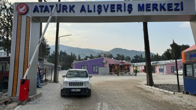 Armutlu prefabrik çarşı olarak da anılan Armutlu Mahallesi’nde AFAD ve