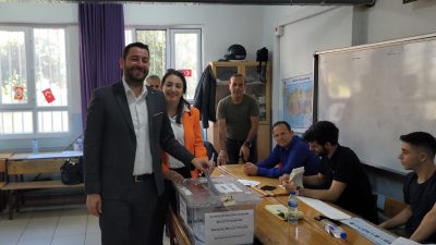 Türkiye İşçi Partisi Samandağ Belediye Başkan adayı Diş hekimi Emrah