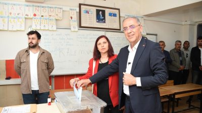 AKP Antakya Belediye Başkan adayı İbrahim Naci Yapar Şeyhoğlu ilköğretim