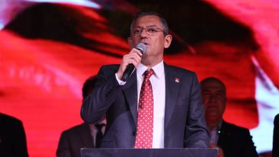 Cumhuriyet Halk Partisi Genel Başkanı Özgür Özel, Türkiye genelinde elde