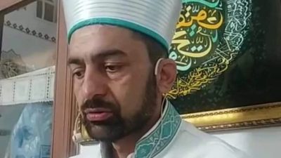 Sabah namazı için camiye giden İskenderun-Denizciler Çamlık cami imamı HASAN