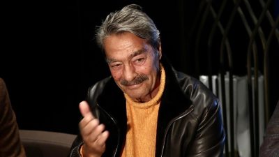 Sanatçı Kadir İnanır’ yoğun bakımdaki tedavisi sona erdi. – Ümraniye