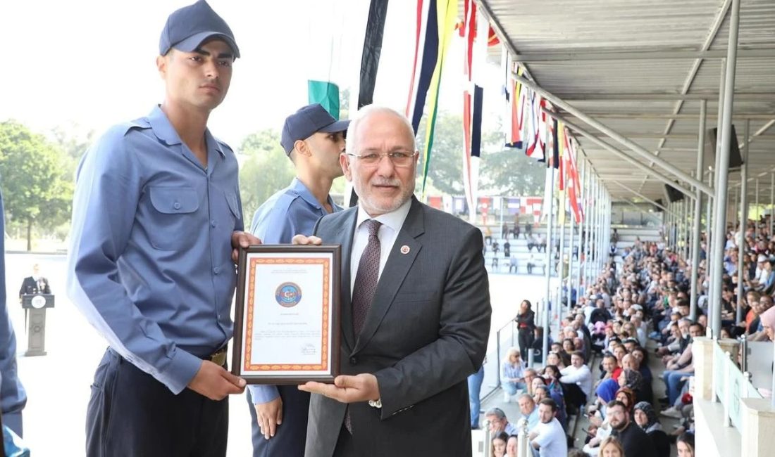 Hatay’ın İskenderun ilçesinde beş yıllık başkanlık görev süresi sona eren