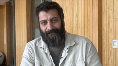 Usta sanatçı Ahmet Kaya'nın hayatını anlatan "İki Gözüm Ahmet: Sürgün"