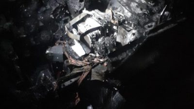 Park halindeki bir araç, gece bilinmeyen bir nedenden dolayı Arsuz