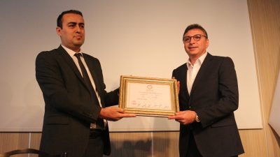 AK Parti’den İskenderun Belediye Başkanı seçilen Mehmet Dönmez, görevine başladı.