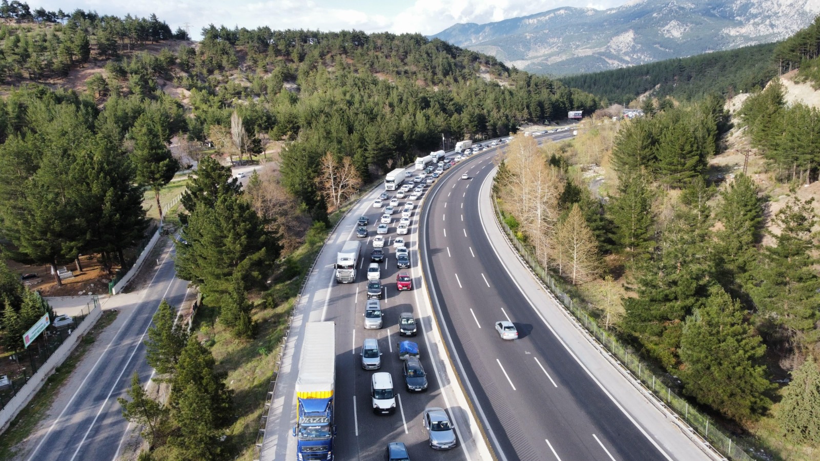 Uykusuz ve yorgun araç kullanmayın