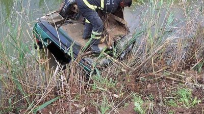 Hatay’ın Reyhanlı ilçesi yakınlarında meydana gelen trafik kazasında, bir otomobilin