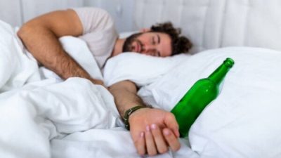 Alkol dünya genelinde en sık kullanılan psikoaktif maddelerden biridir. Çokça