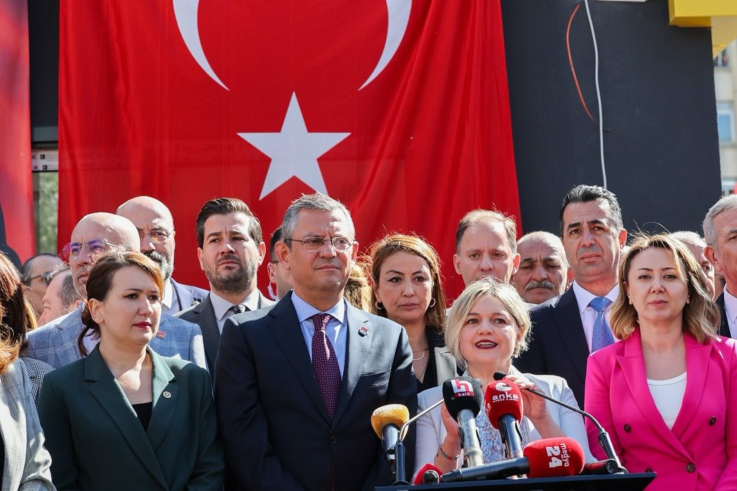 Özgür Özel Hatay için “Tam Kanunsuzluk” başvurusu yapıyor