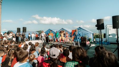 Zorlu Çocuk Tiyatrosu, Nisan ayında çocukların yüzünü güldürecek bir etkinliğe