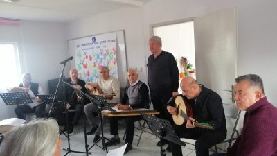 Orhan Günal başkanlığındaki Antakya Musiki Derneği Türk Sanat Müziği korosu,