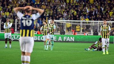 UEFA Avrupa Konferans Ligi çeyrek finalinde 3-2’nin rövanşında normal süresi