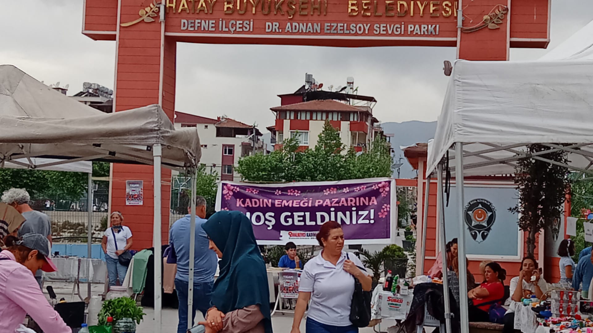 Halkevci Kadınlardan “Emek Pazarı”