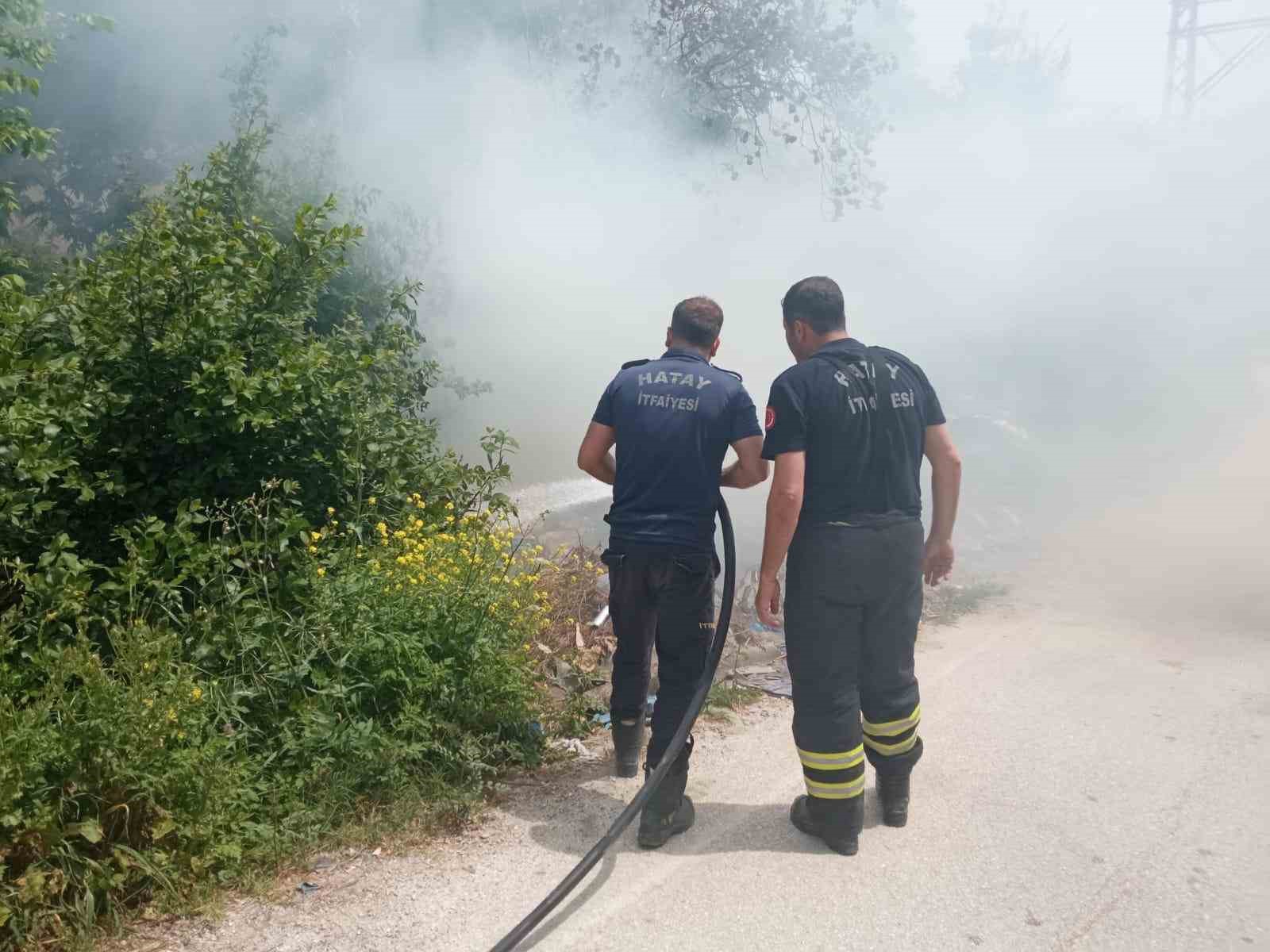 Ağaçlık alanda yangın çıktı