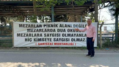 Hatay'ın İskenderun ilçesinde bulunan Sarıseki Mahallesi Muhtarı Özcan Kayar, mezarlıklarda