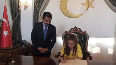 İskenderun’da 23 Nisan Ulusal Egemenlik ve Çocuk Bayramı kapsamında, Mevlana