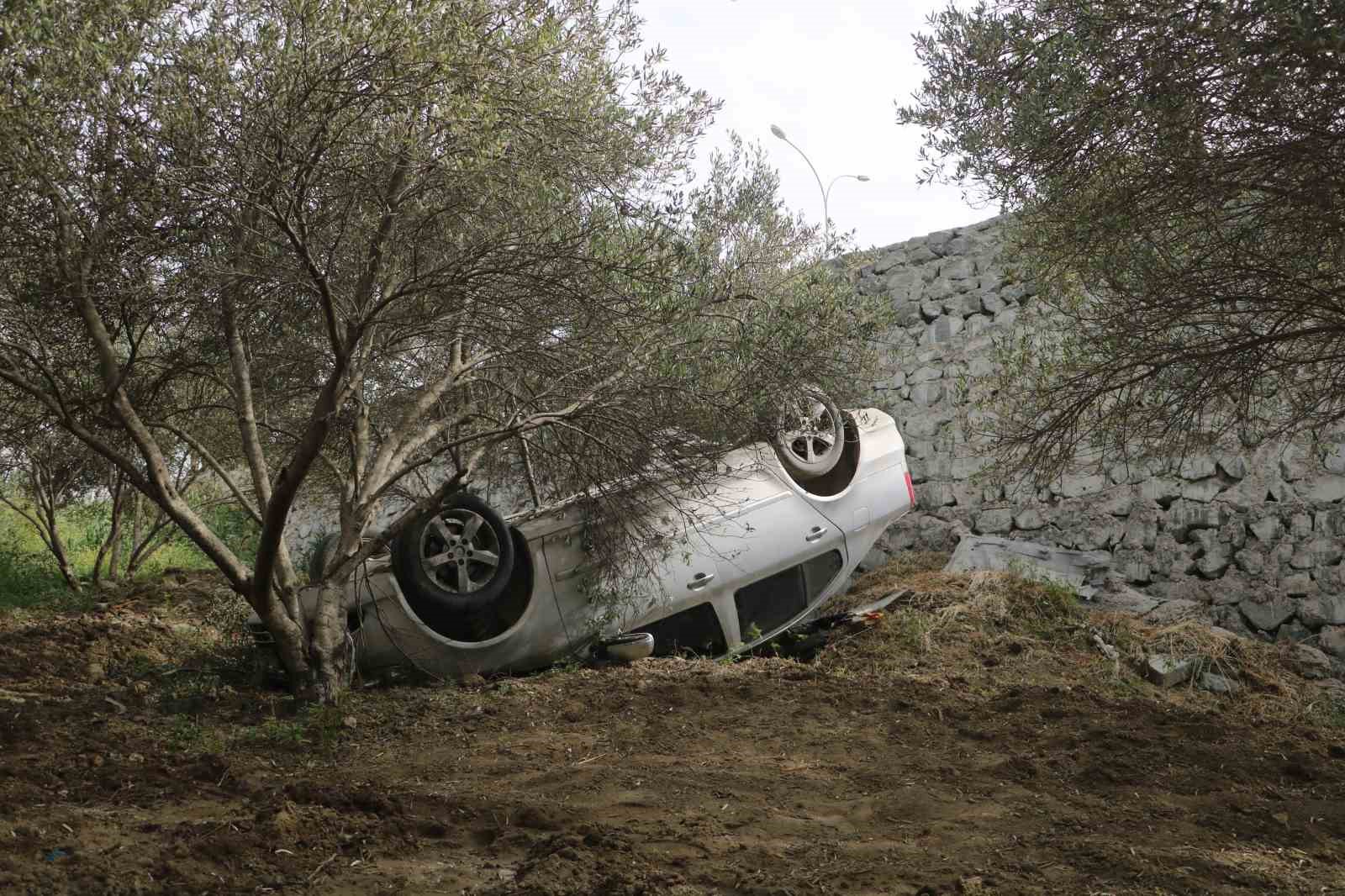 5 metrelik istinat duvarından uçtu