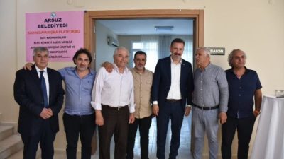 Arsuz Belediye Başkanı Sami Üstün, seçim sonrası tebrik ziyaretleri için