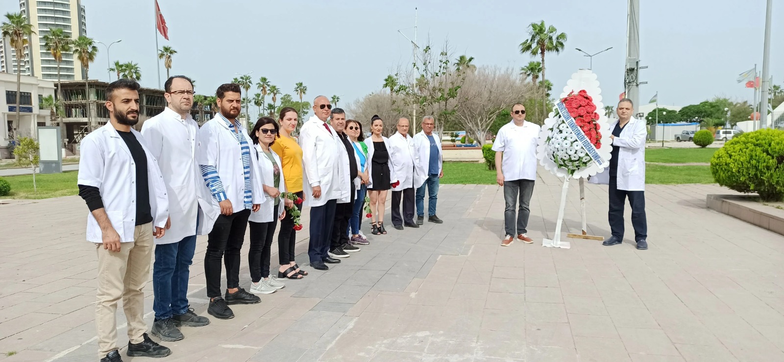 Eczane teknisyenlerinin de bir günü var