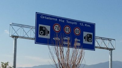 Hatay’ın Belen ilçesi giriş-çıkış bölgesinde motorlu araçlar için azami hız