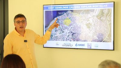 Hatay’ın İskenderun ilçesinde alt yapı sorunlarına çözüm bulmak için yürütülen