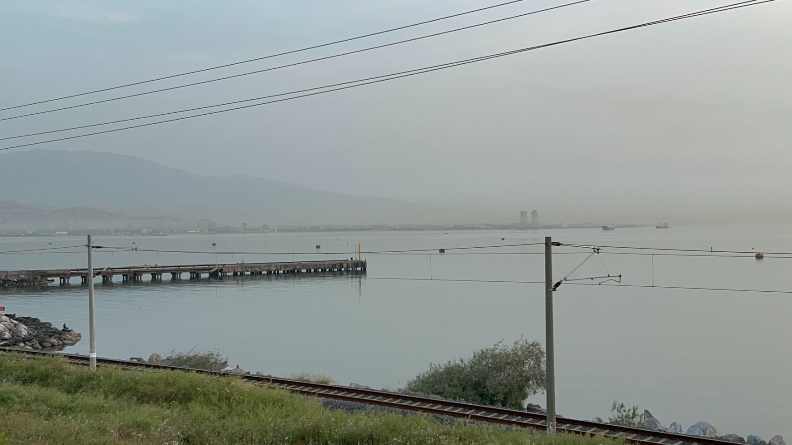 Yoğun toz bulutu İskenderun’u kapladı