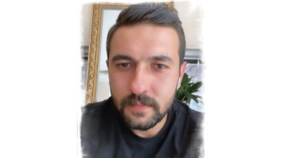 Kırıkhanlı Avukat Samet Kuş, geçirdiği kalp krizi sonucu hayatını kaybetti.