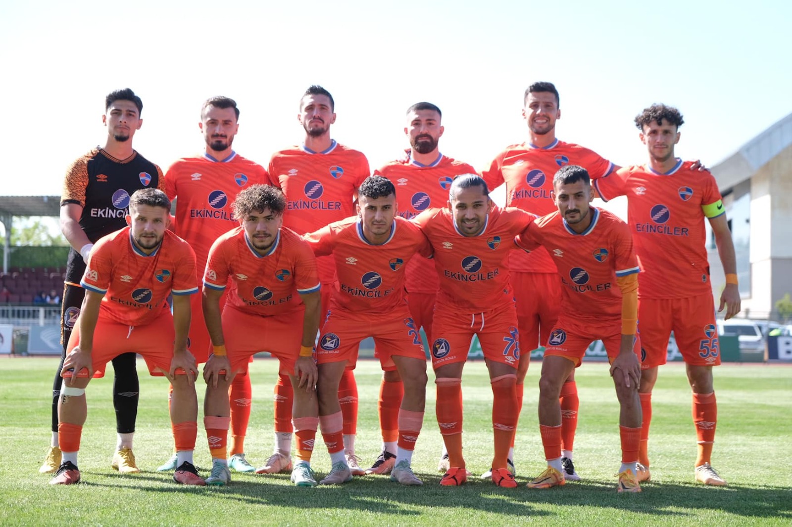 Türkiye 1.ligine yükselme play off maçında Iğdır Alagözspor ile karşılaşan