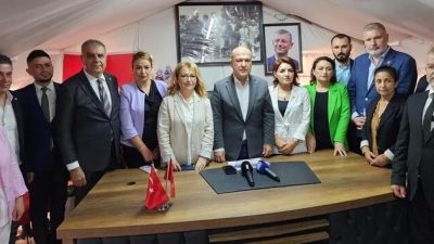 CHP Genel Başkan Yardımcısı ve İzmir Milletvekili Murat Bakan, Hatay’da