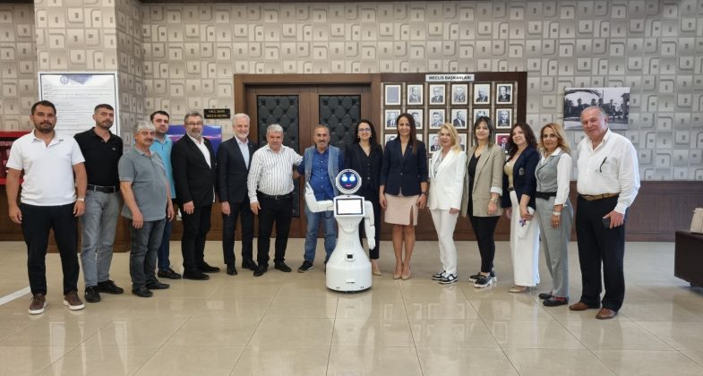 Yapay Zekâ ve Robotlar İskenderun’da Konuşuldu