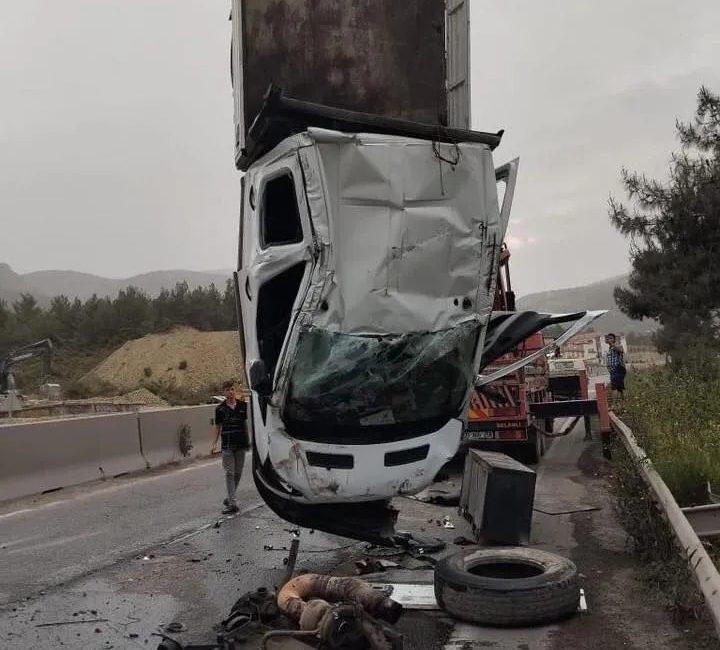 Belen’de yaşanan trafik kazasında