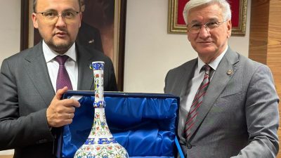 Genel Başkan Mehmet Yeloğlu önderliğindeki Türkiye Belediye Başkanları Birliği (TBBB),