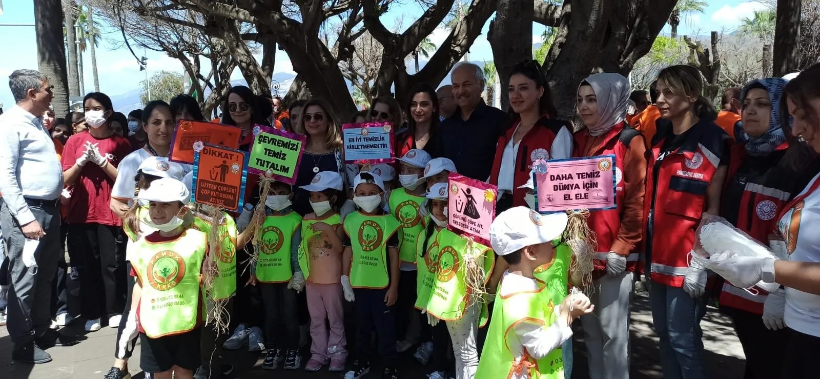 İskenderun’da Çevre Temizliği Hareketi Başladı