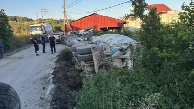 Antakya ilçesi Oğlakören Mahallesi’nde dün meydana gelen trafik kazasında, bir