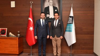 Defne Belediye Başkanı Halil İbrahim Özgün, İstanbul’da bulunan CHP’li belediyeleri