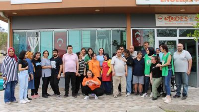 Hatay'ın İskenderun ilçesinde, Kahramanmaraş merkezli depremlerde ağır hasar alan bölgelerde