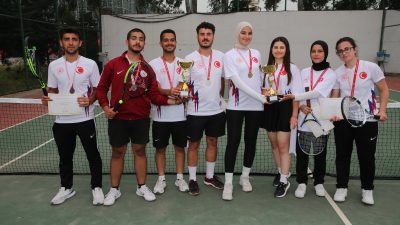 Hatay’ın merkez Antakya ilçesinde düzenlenen İller Arası 2. Kort Tenis