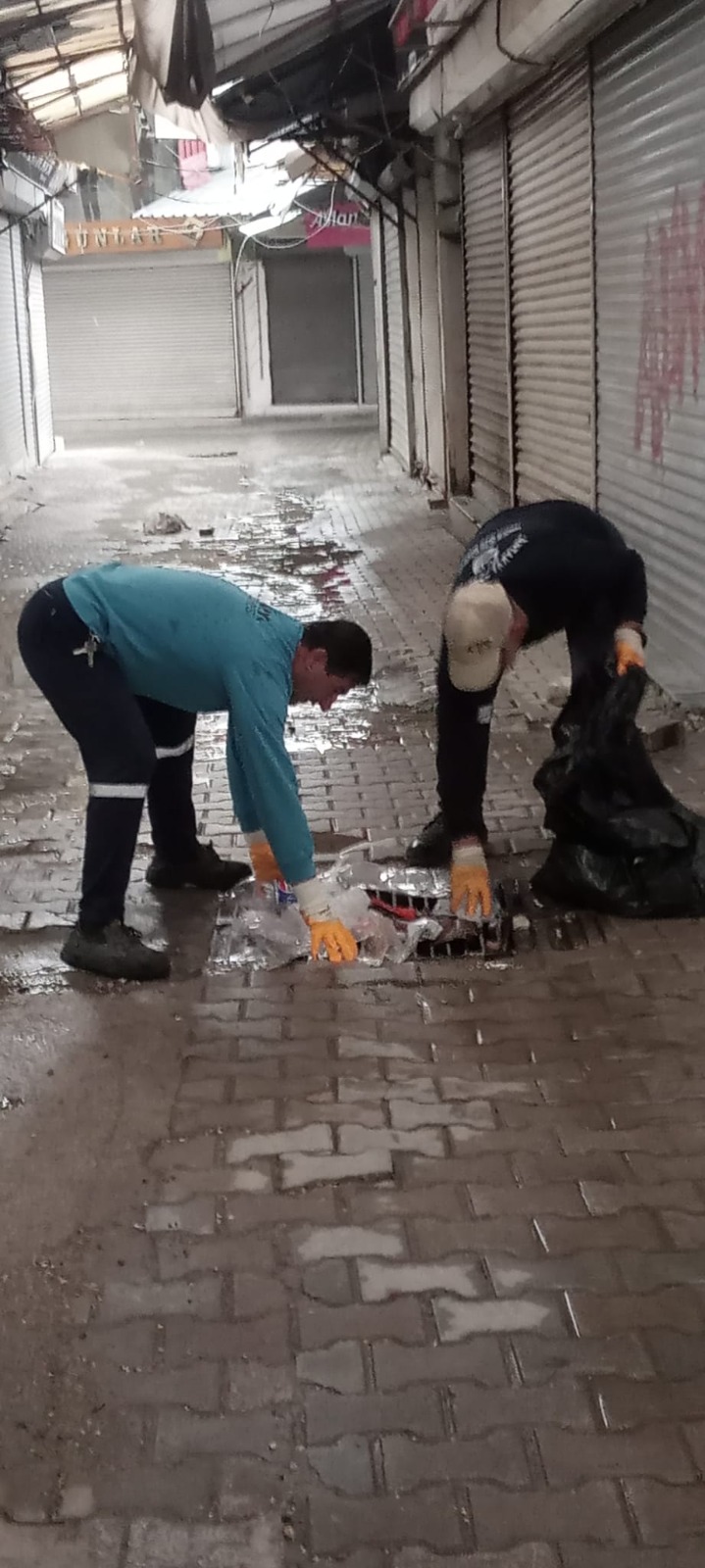 Şiddetli Sağanak Sonrası Temizlik Çalışmaları