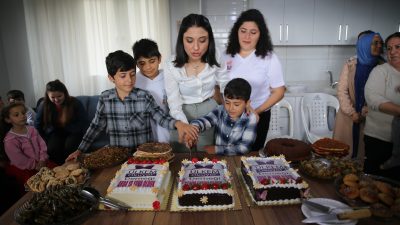 Hatay’ın merkez Antakya ilçesinde Ülkem Okuyor Derneğince yaptırılan prefabrik ev,