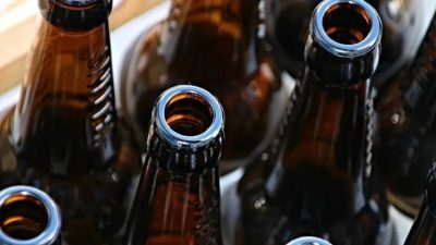 Tekel Bayileri Yardımlaşma Derneği (TBYD) Başkanı Erol Dündar, alkollü içeceklerde