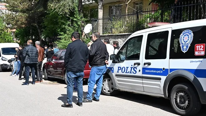 Hatay’da görevli polis Ankara ‘da Cinnet geçirdi