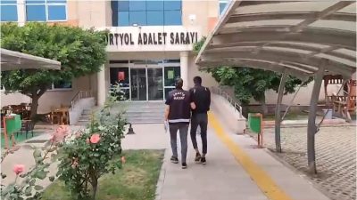 Hatay Emniyet Müdürlüğü ekipleri, uyuşturucuyla mücadele kapsamında başarılı bir operasyona