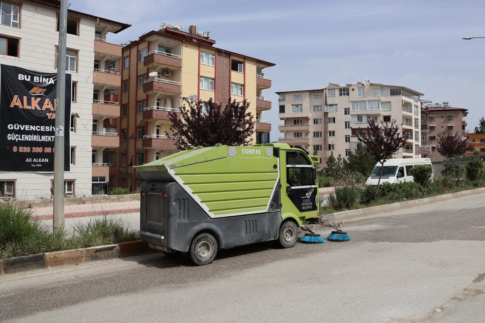 HBB il geneli temizlik çalışmalarını sürdürüyor