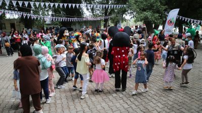 Hatay'ın Altınözü ilçesinde öksüz ve yetim çocuklar için piknik etkinliği