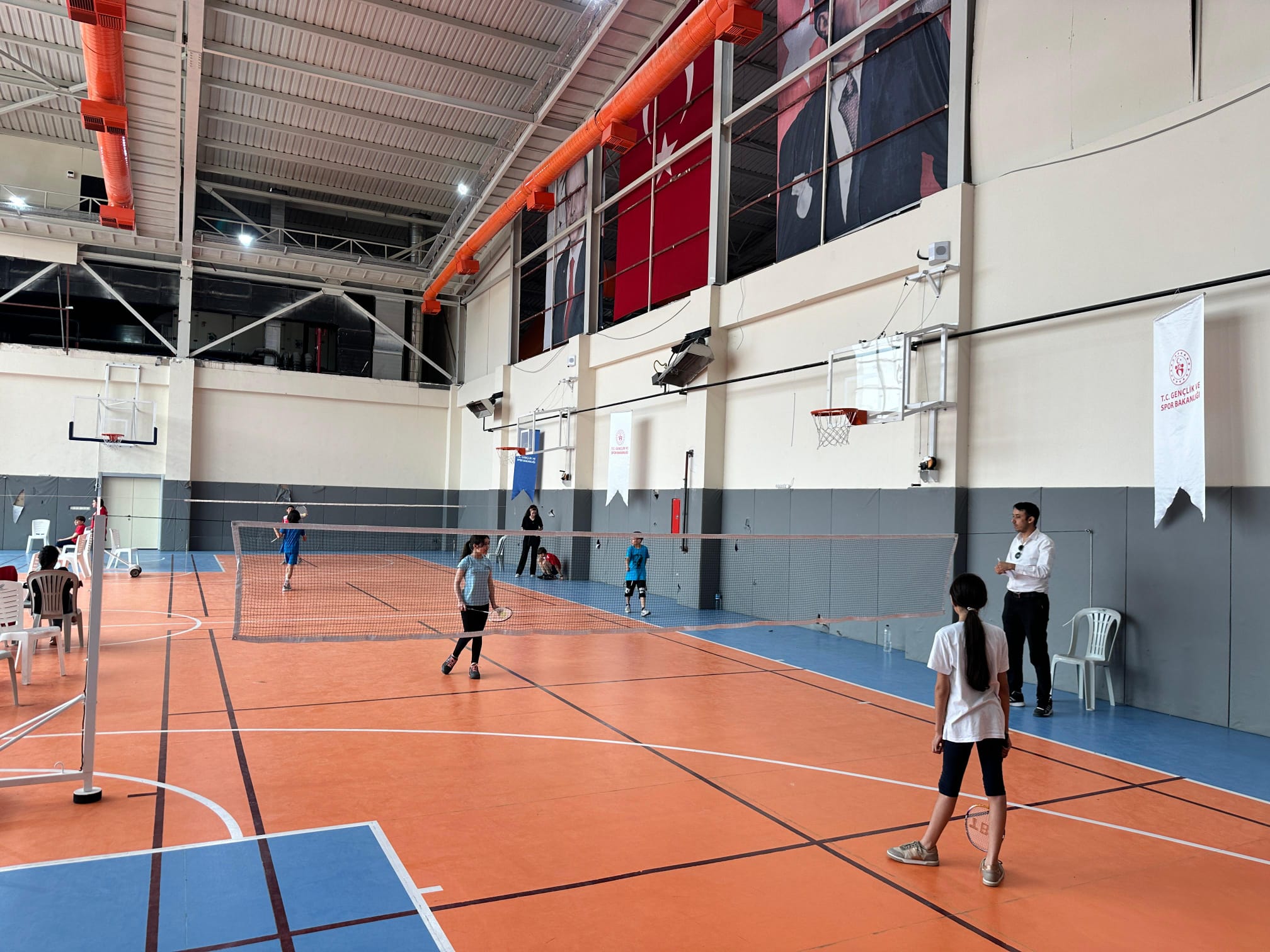 Badminton aday hakemlik kursu açıldı