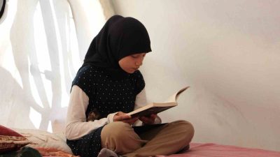 Hatay’ın Dörtyol ilçesinde yaşayan 10 yaşındaki depremzede öğrenci Azra Rabia