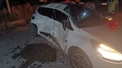 Erzin İlçesi’nde meydana gelen trafik kazasında, bir kamyonet ile bir